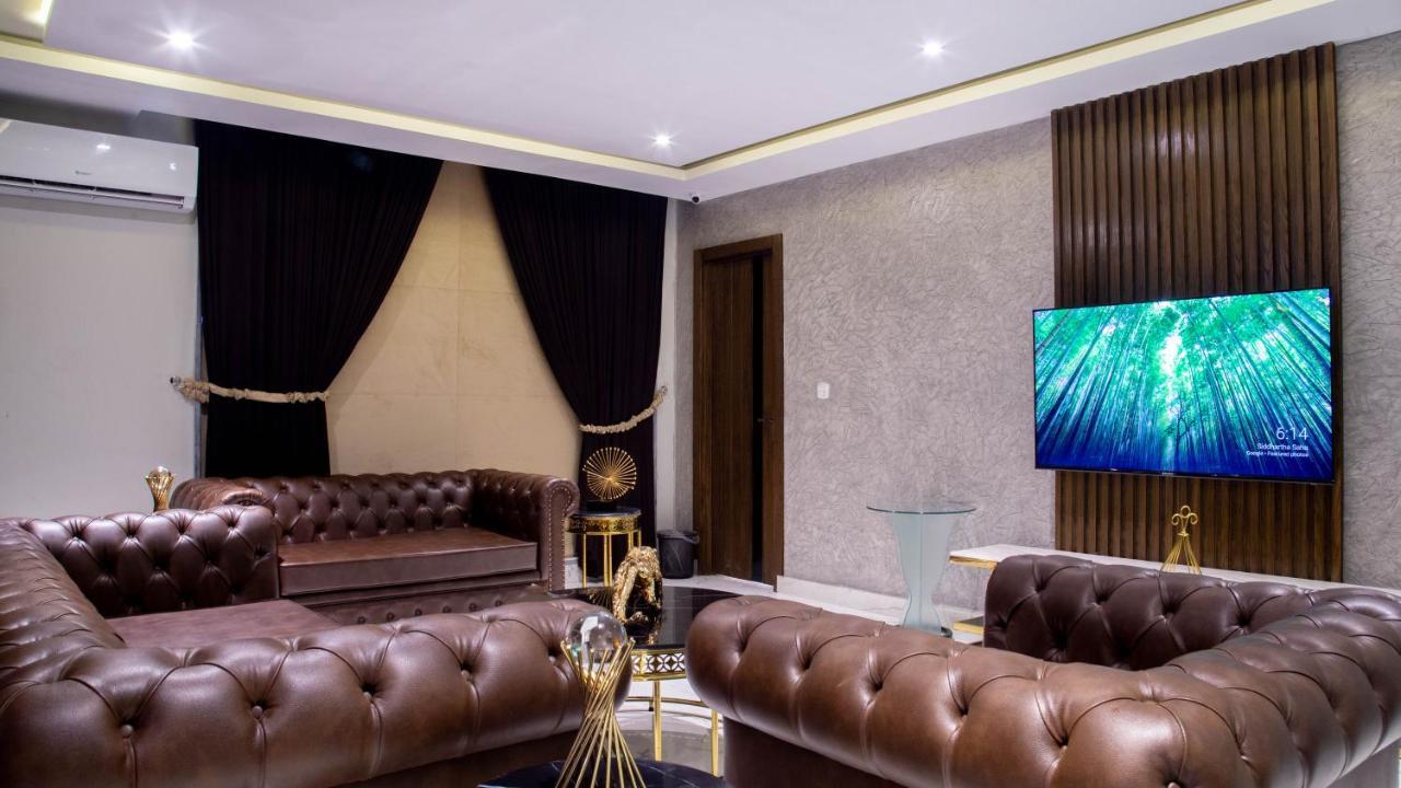 The Orchard Hotel Lahore Bagian luar foto