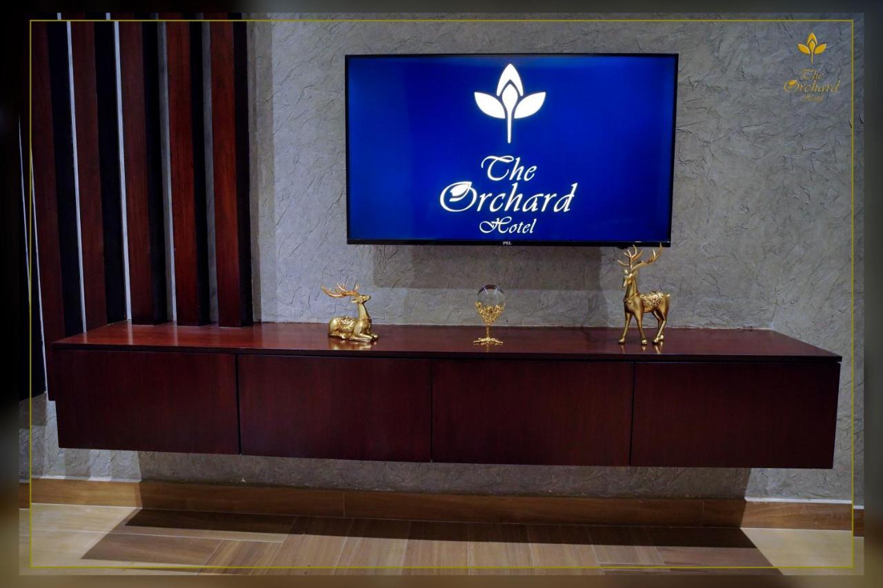 The Orchard Hotel Lahore Bagian luar foto