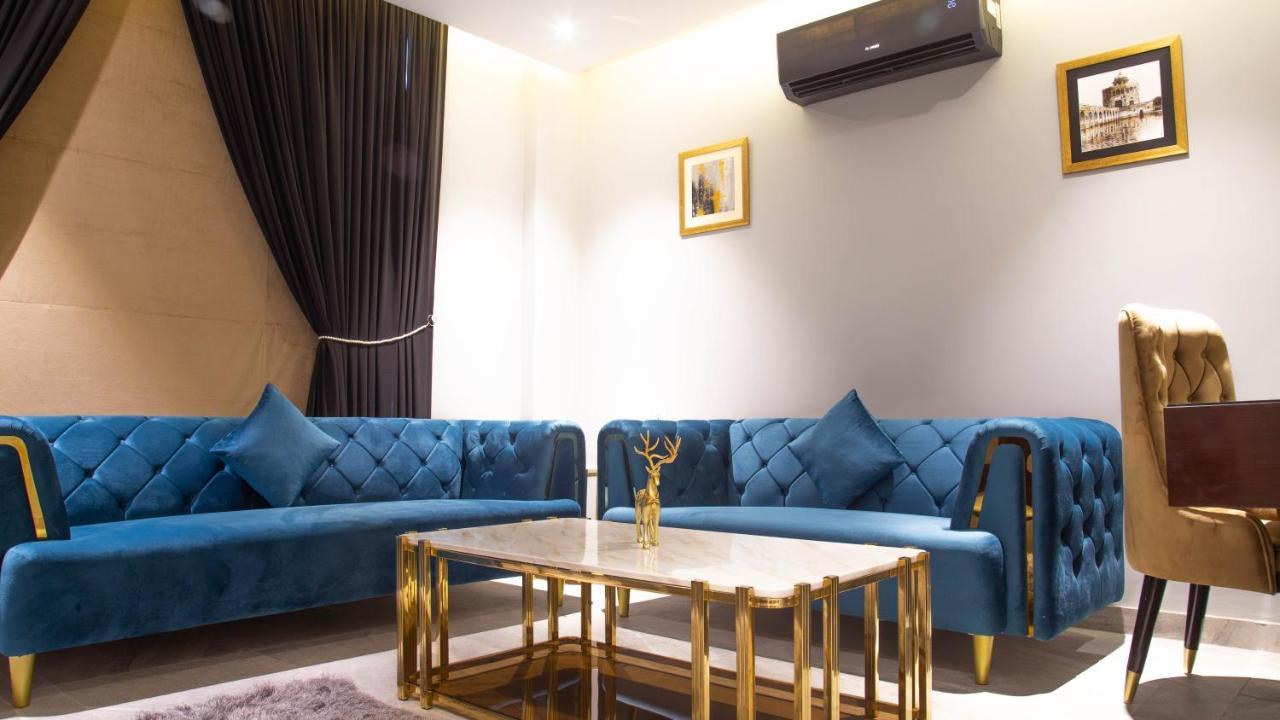 The Orchard Hotel Lahore Bagian luar foto