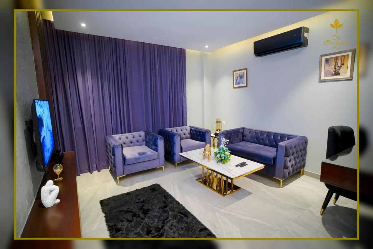 The Orchard Hotel Lahore Bagian luar foto