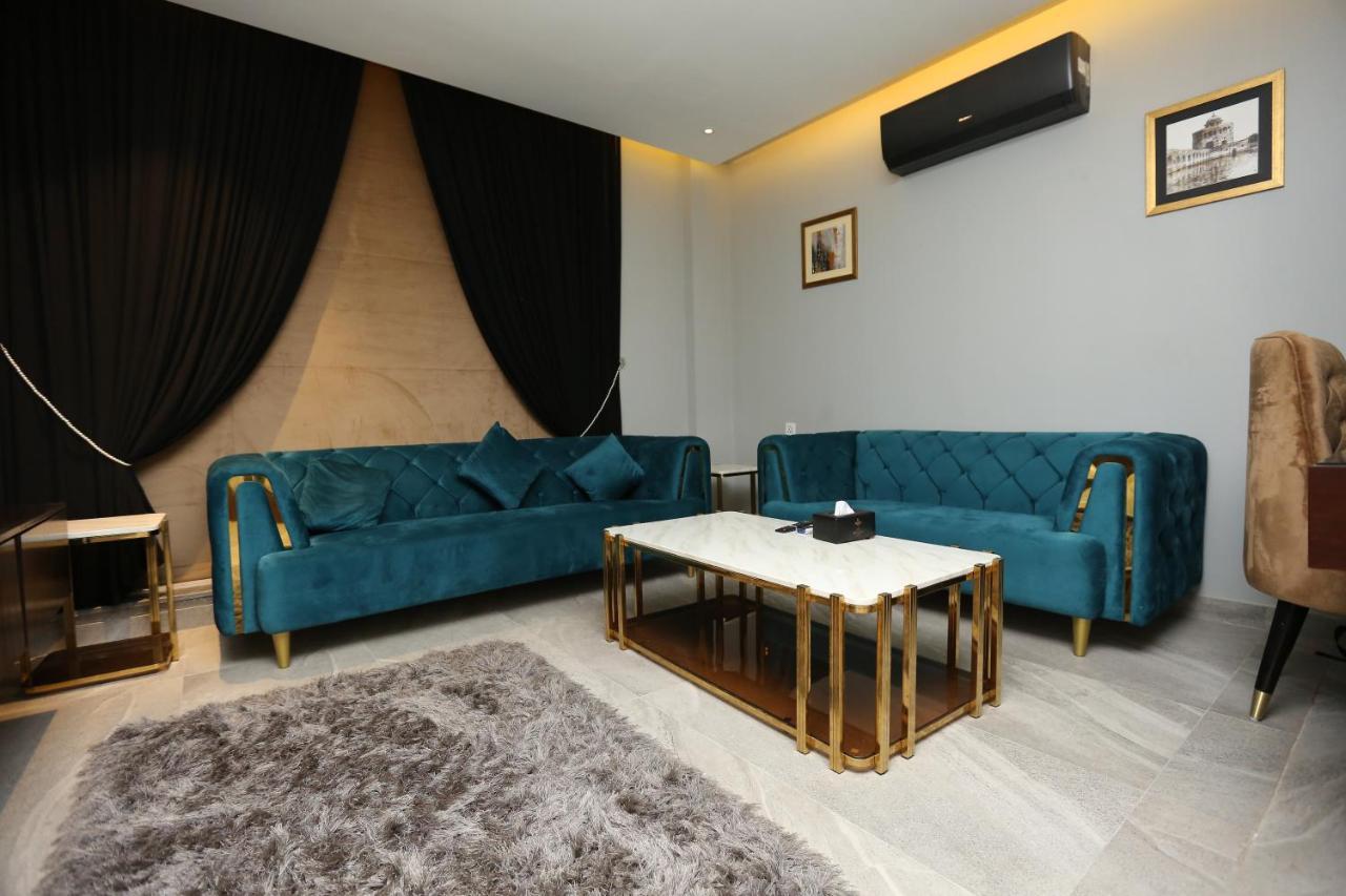 The Orchard Hotel Lahore Bagian luar foto