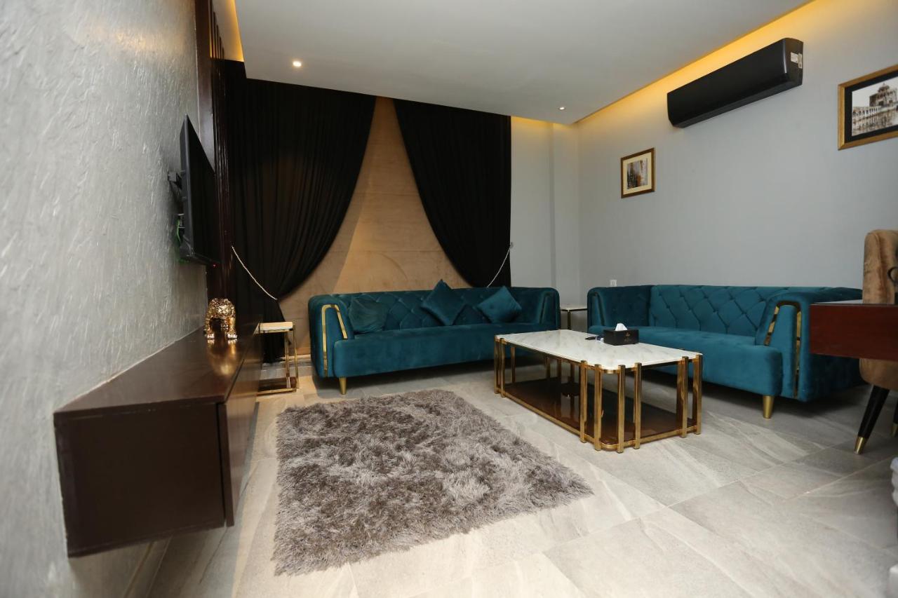 The Orchard Hotel Lahore Bagian luar foto