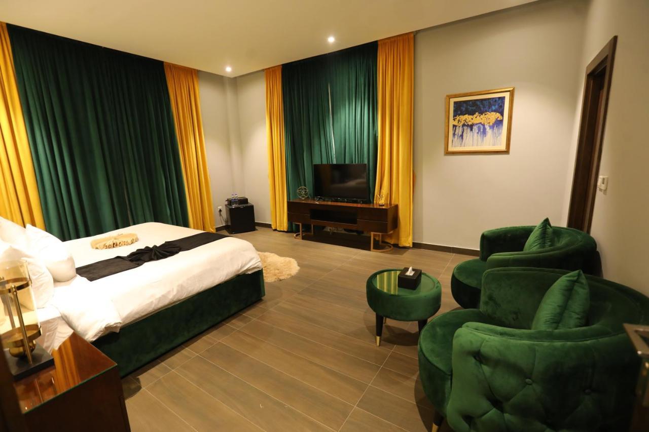The Orchard Hotel Lahore Bagian luar foto