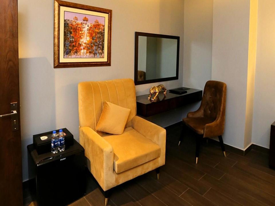 The Orchard Hotel Lahore Ruang foto
